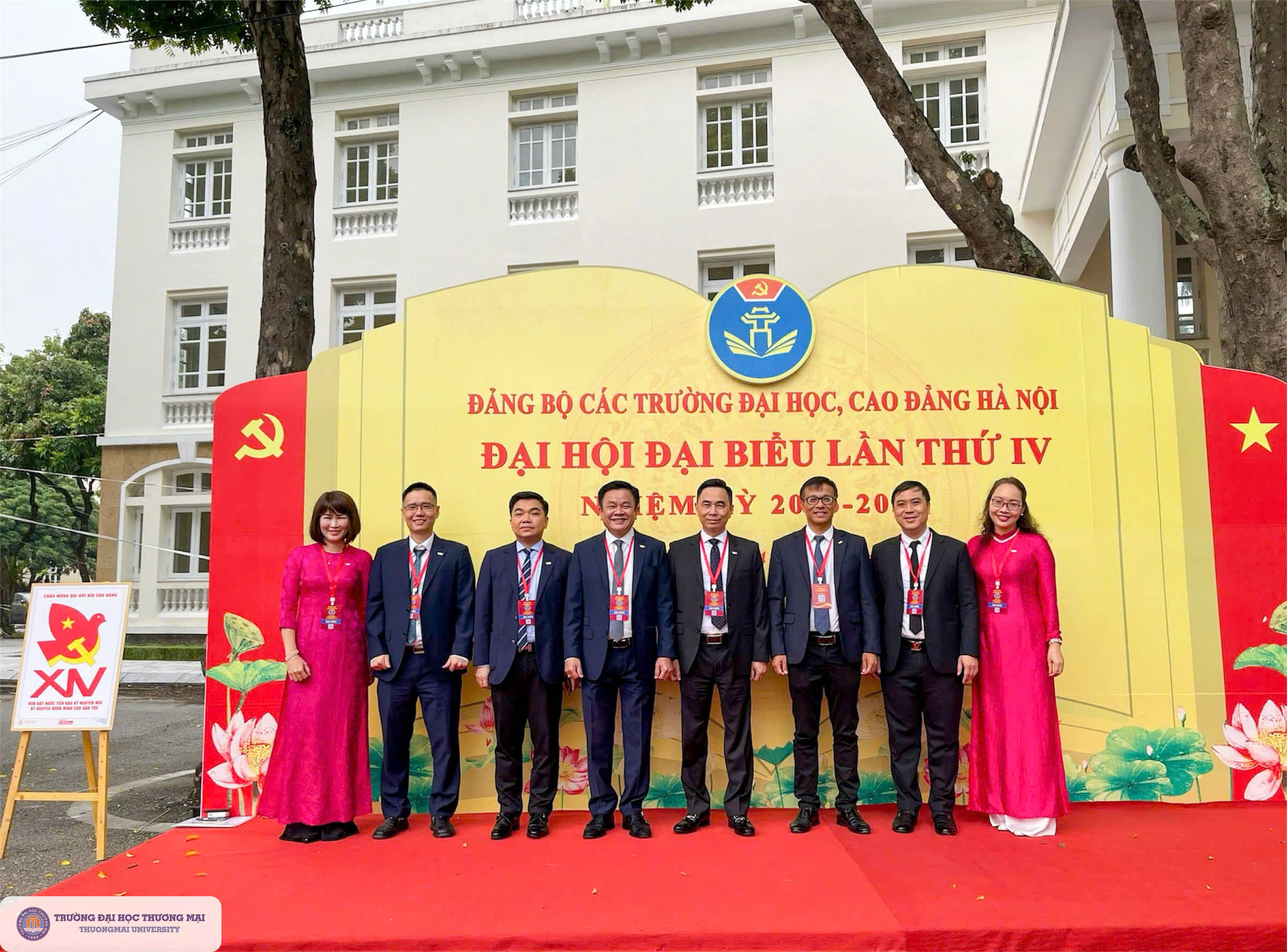 Đoàn Đại biểu Đảng bộ Trường Đại học Thương mại tham dự Đại hội Đại biểu Đảng bộ các trường đại học, cao đẳng Hà Nội lần thứ IV