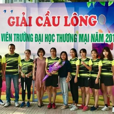 SINH VIÊN KHOA KHÁCH SẠN - DU LỊCH THAM GIA GIẢI CẦU LÔNG SINH VIÊN ĐH THƯƠNG MẠI 2018